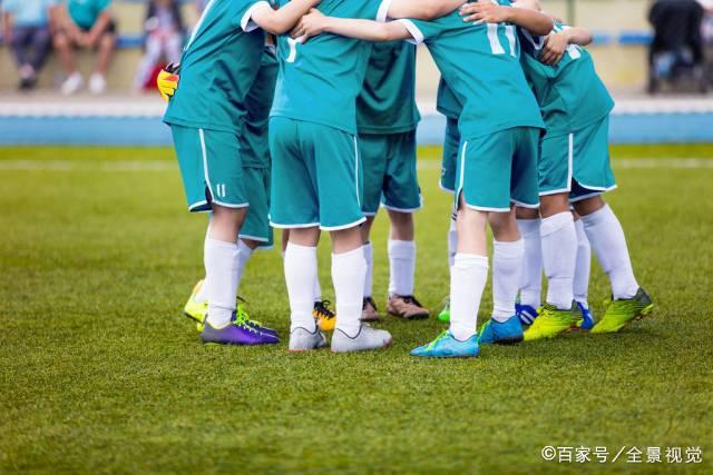 丹麦主帅：本以为埃里克森是在拼抢后受伤，此事让我感觉非常沉重